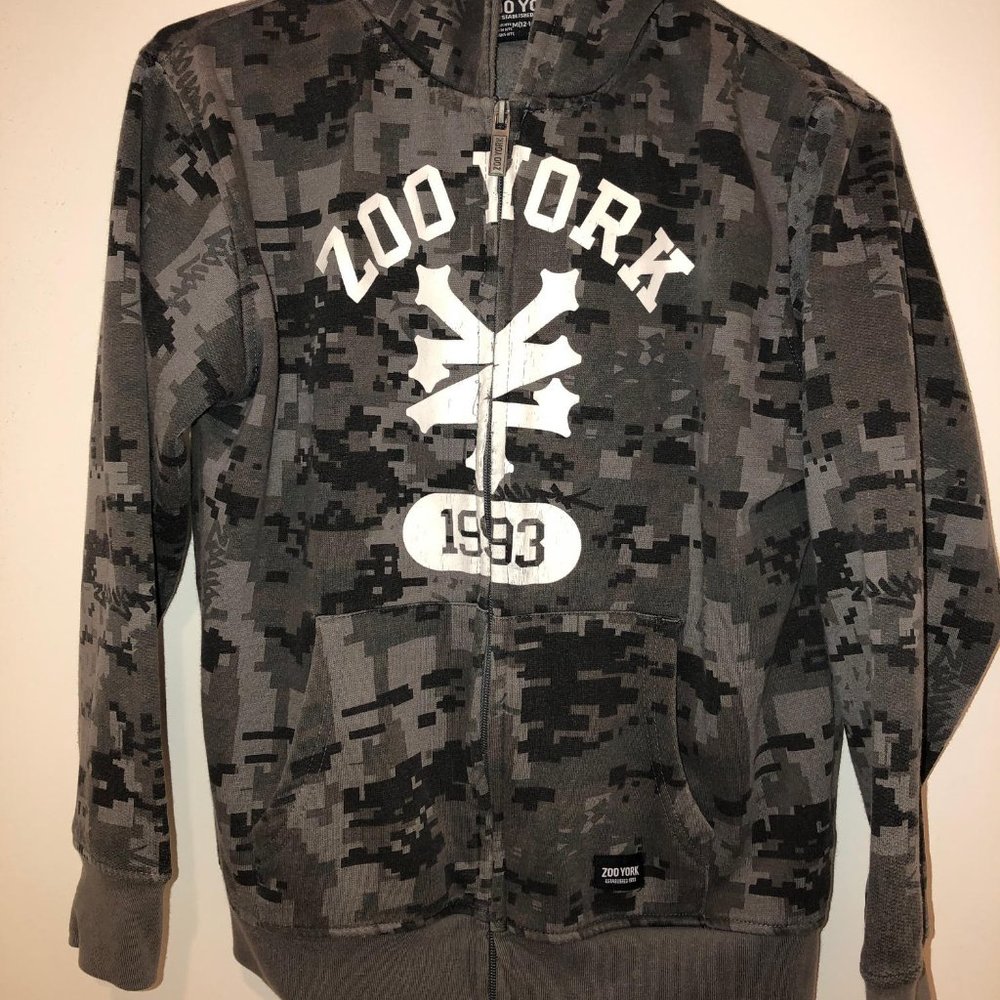 ZOO YORK camo pattern hoodie - Boys size M